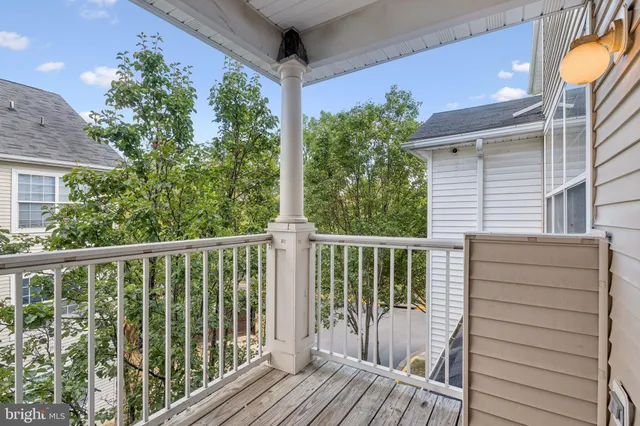 $480,000 | 11357 King George Drive, Unit 10, Wheaton, MD 20902