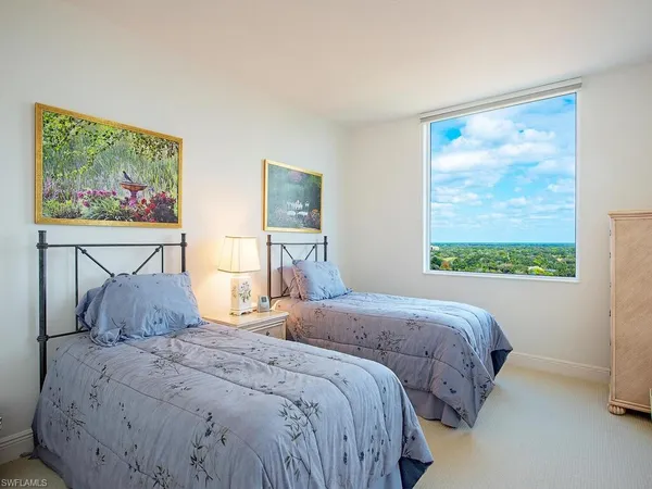 $2,100,000 | 7225 Pelican Bay Boulevard, Unit 1703, Naples, FL 34108