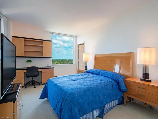 $2,100,000 | 7225 Pelican Bay Boulevard, Unit 1703, Naples, FL 34108