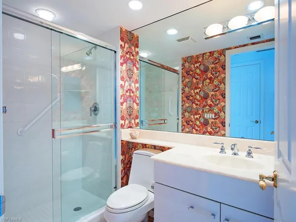 $2,100,000 | 7225 Pelican Bay Boulevard, Unit 1703, Naples, FL 34108