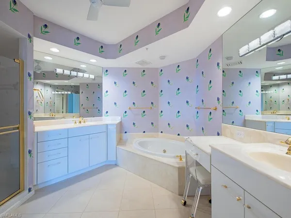 $2,100,000 | 7225 Pelican Bay Boulevard, Unit 1703, Naples, FL 34108