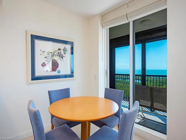$2,100,000 | 7225 Pelican Bay Boulevard, Unit 1703, Naples, FL 34108