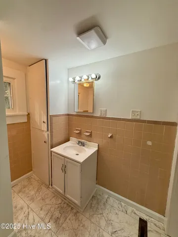 $180,000 | 25960 Highway 264, Pantego, NC 27860