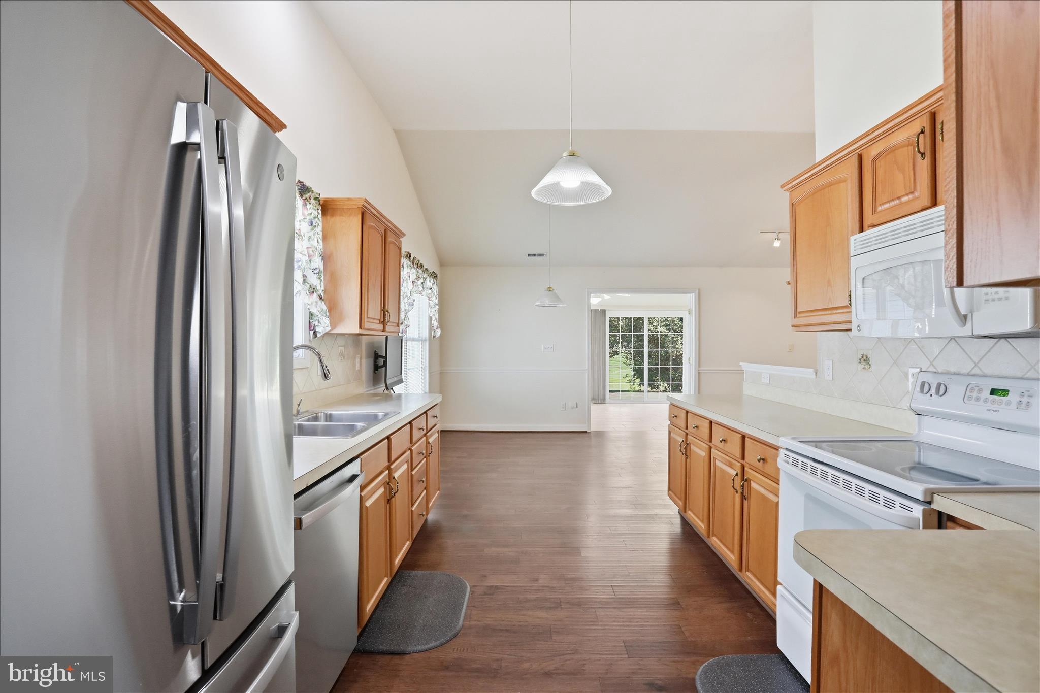 127 Spanish Oak Road Stephens City, VA 22655 - Photo 10 of 35