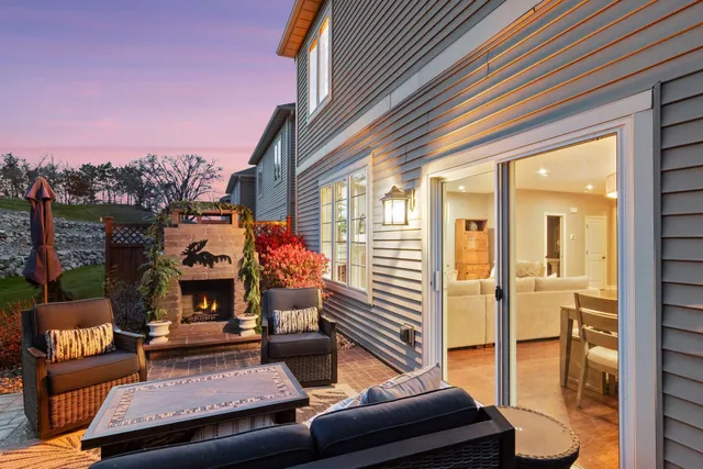 $495,000 | 2304 Hillcrest Drive, Hudson, WI 54016