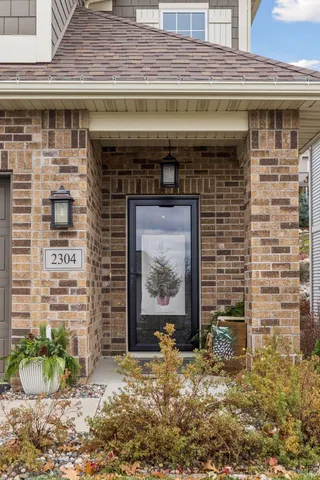 $495,000 | 2304 Hillcrest Drive, Hudson, WI 54016