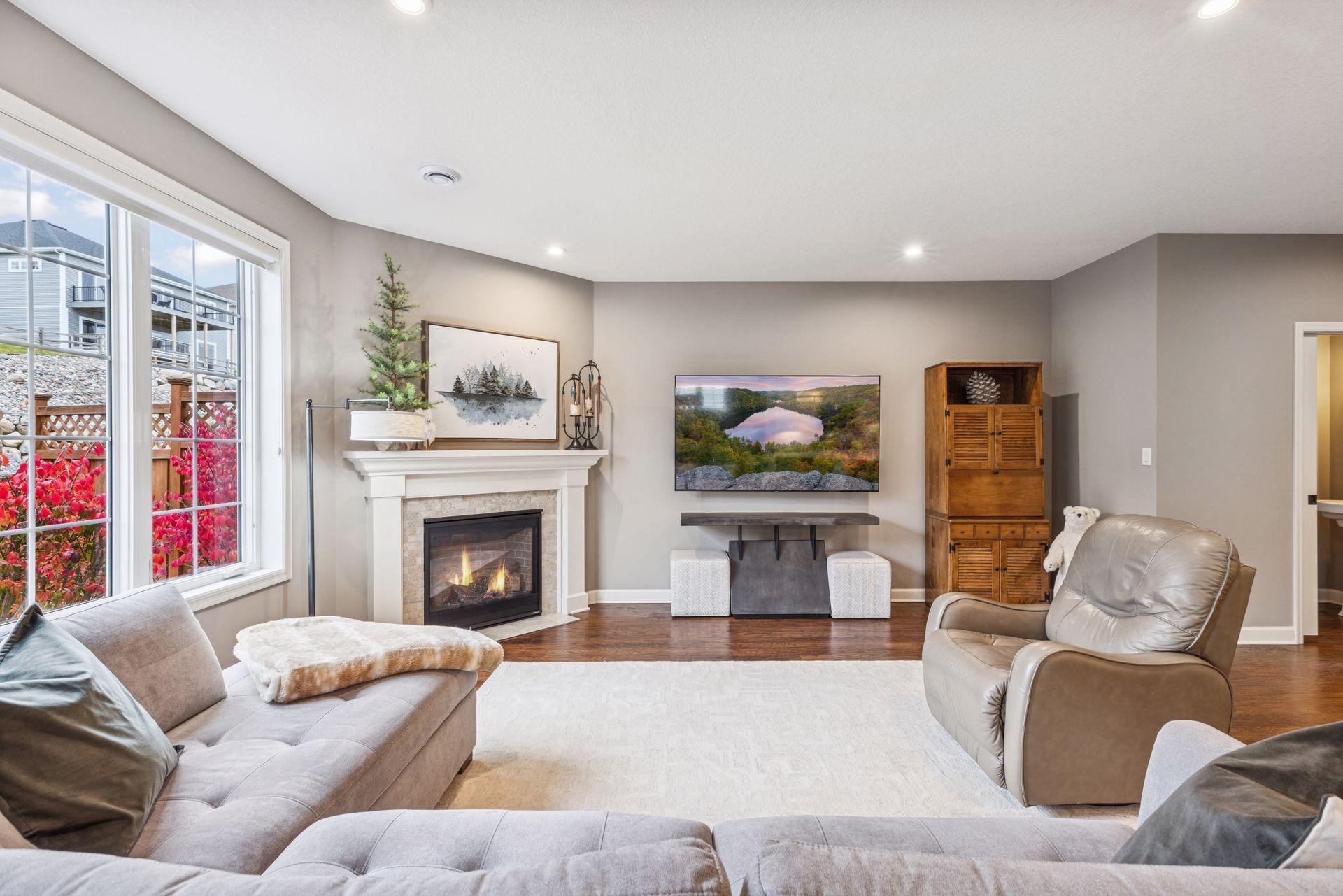 2304 Hillcrest Drive Hudson, WI 54016 - Photo 6 of 55