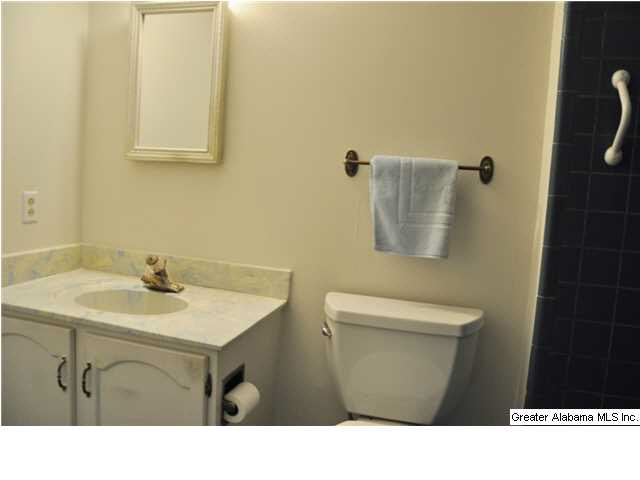 3140 Paradise Acres Birmingham, AL 35244 - Photo 13 of 22