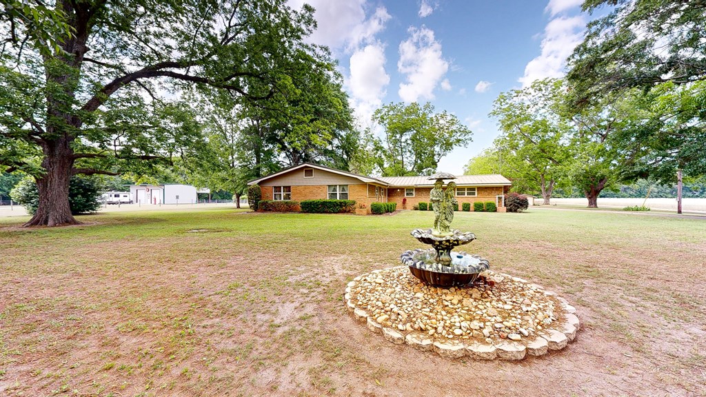 442 Hicks Road Dothan, AL 36303 - Photo 2 of 49