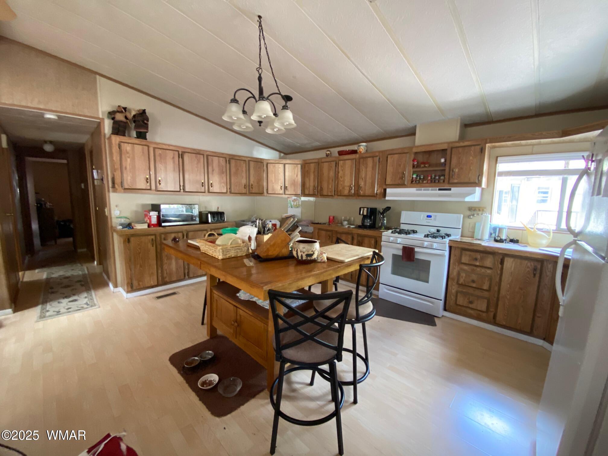 5219 South Blue Ridge Loop Pinetop, AZ 85935 - Photo 4 of 8 5219 S Blue Ridge Loop, Pinetop,