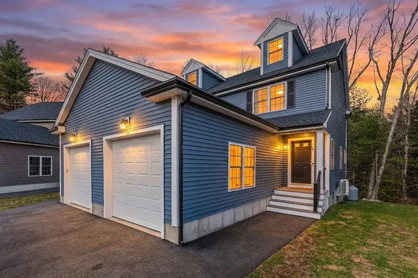 $499,900 | 15 Christies Way, Unit 15, Holbrook, MA 02343