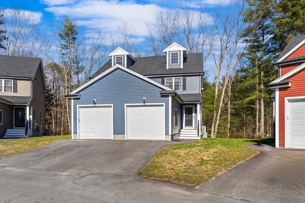 $499,900 | 15 Christies Way, Unit 15, Holbrook, MA 02343