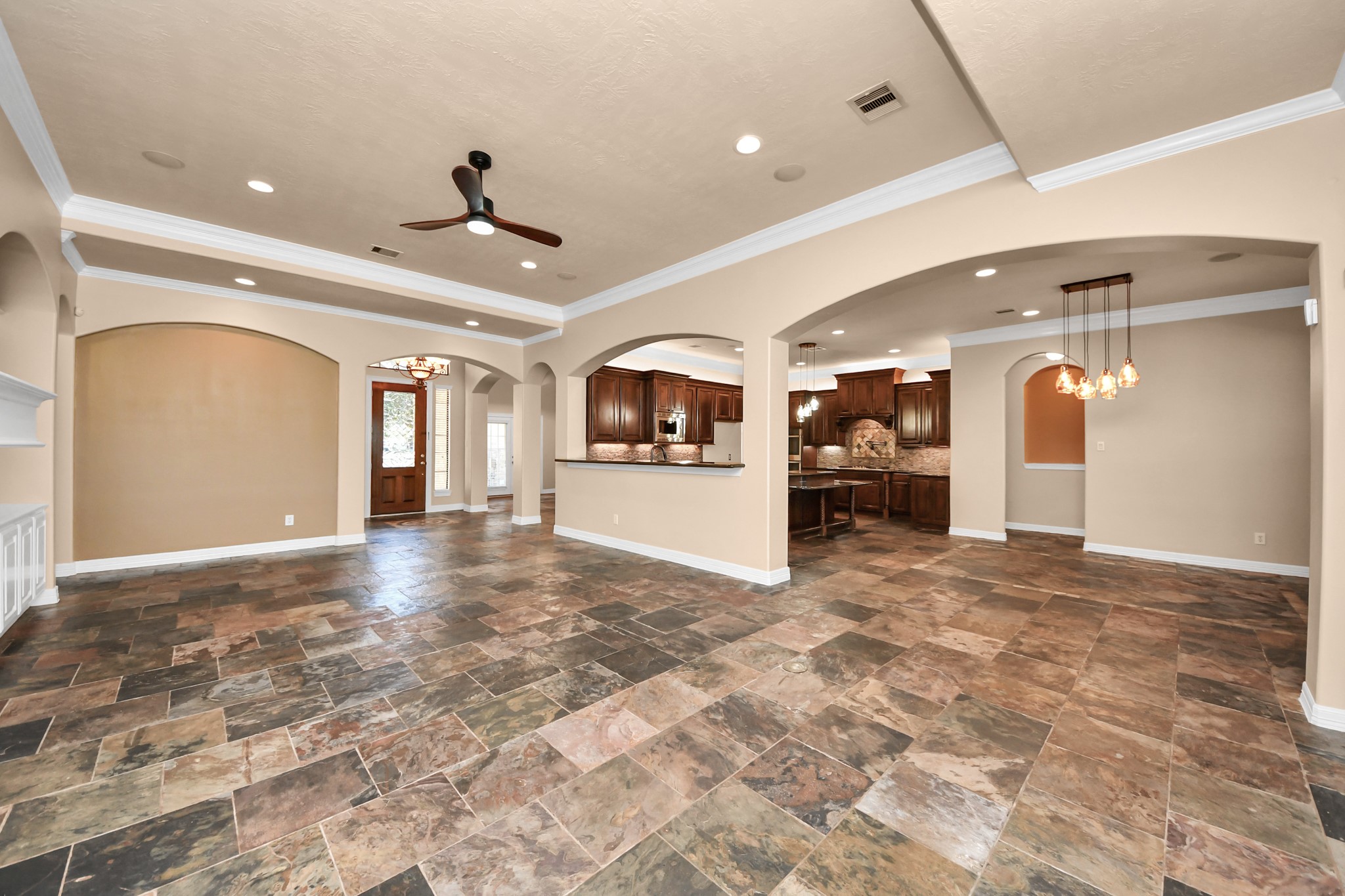 3511 River Bend Drive Rosenberg, TX 77471 - Photo 10 of 50 Family room flowing directly into the kitchen area for easy living