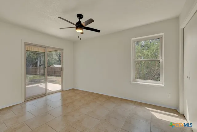 $2,500 | 1260 Flaming Oak Drive, New Braunfels, TX 78132