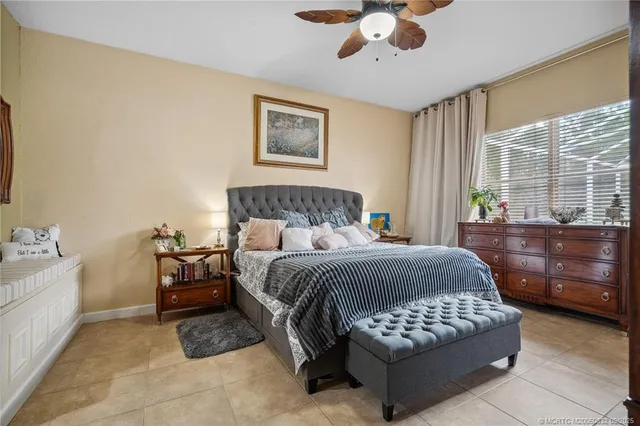 $960,000 | 5437 Southwest Honeysuckle Court, Palm City, FL 34990