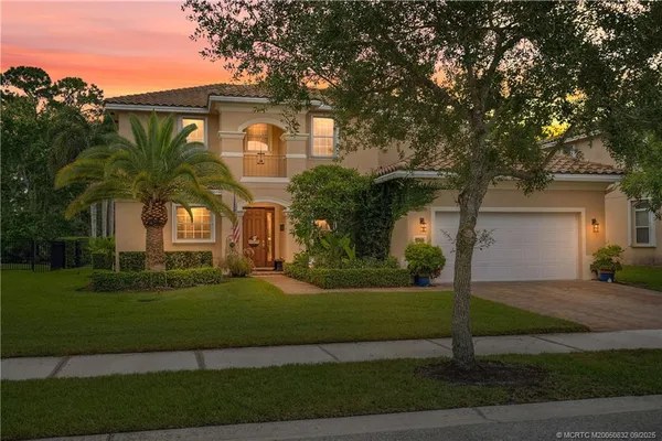 $935,000 | 5437 Southwest Honeysuckle Court, Palm City, FL 34990