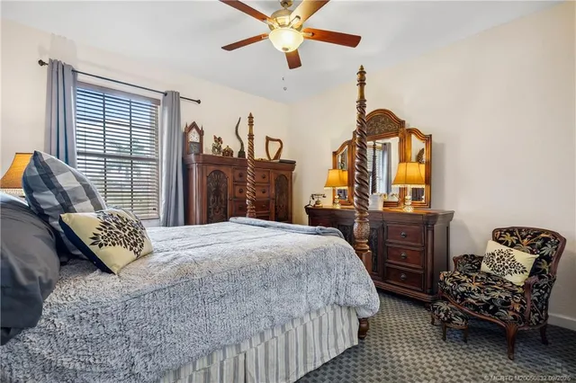 $960,000 | 5437 Southwest Honeysuckle Court, Palm City, FL 34990