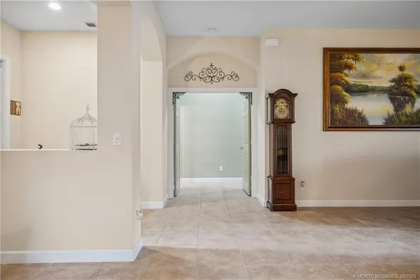 $935,000 | 5437 Southwest Honeysuckle Court, Palm City, FL 34990