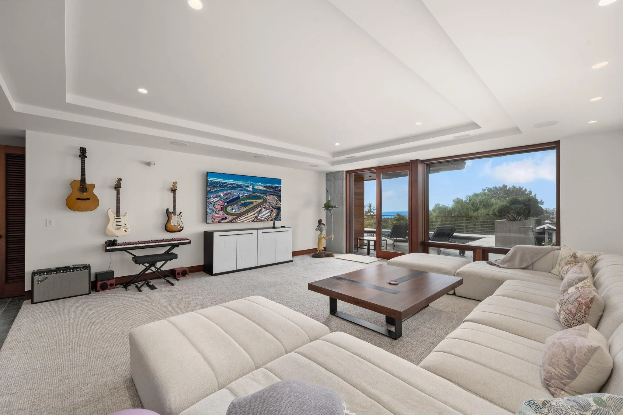 408 Luzon Avenue Del Mar, CA 92014 - Photo 20 of 25