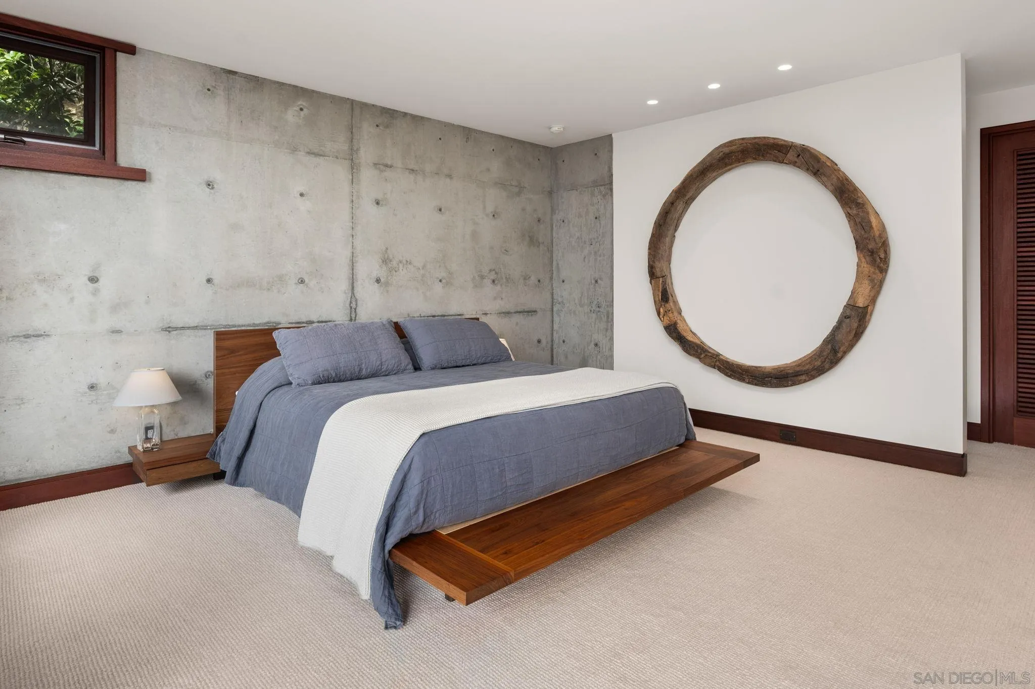 408 Luzon Avenue Del Mar, CA 92014 - Photo 9 of 25