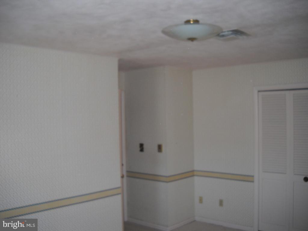 1715 Campus Road Elizabethtown, PA 17022 - Photo 6 of 11 Gallery Image 6
