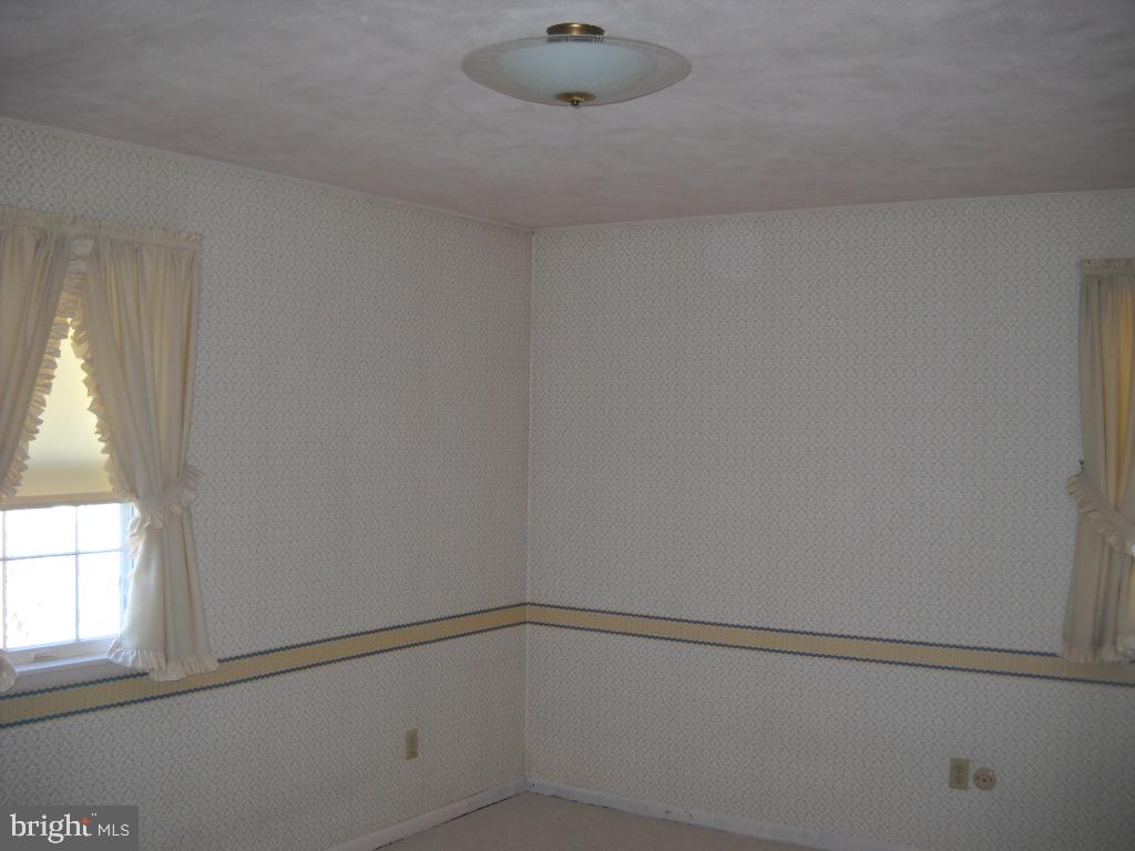 1715 Campus Road Elizabethtown, PA 17022 - Photo 7 of 11 Gallery Image 7