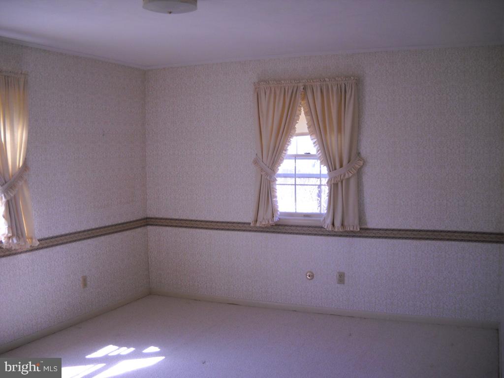 1715 Campus Road Elizabethtown, PA 17022 - Photo 8 of 11 Gallery Image 8