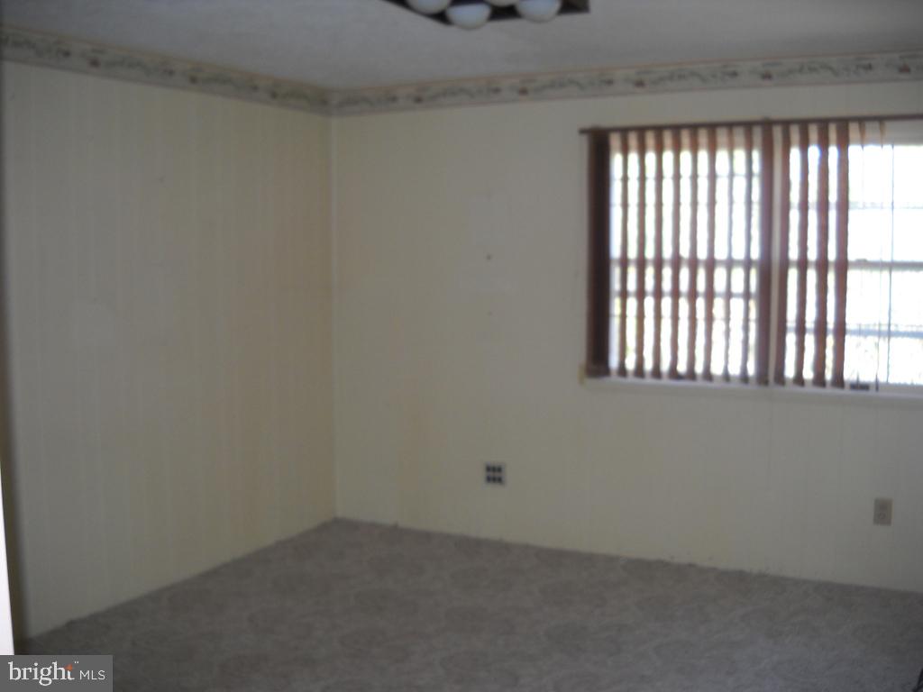 1715 Campus Road Elizabethtown, PA 17022 - Photo 10 of 11 Gallery Image 10