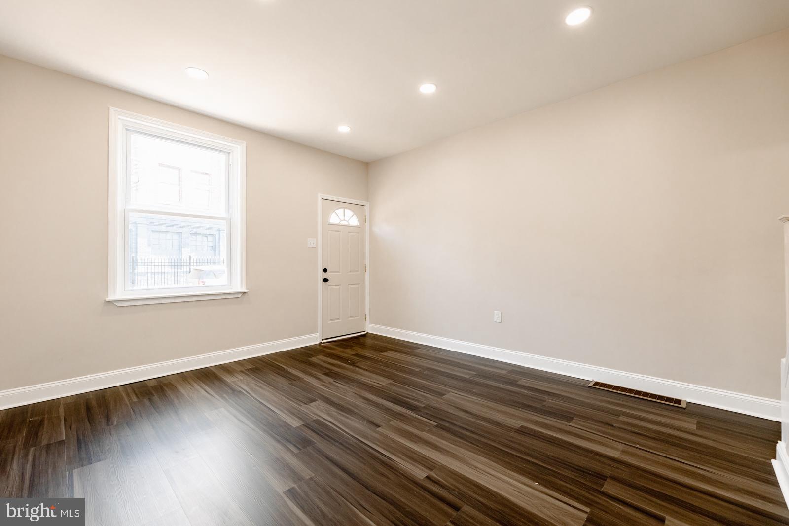 2248 Fraley Street Philadelphia, PA 19137 - Photo 5 of 27