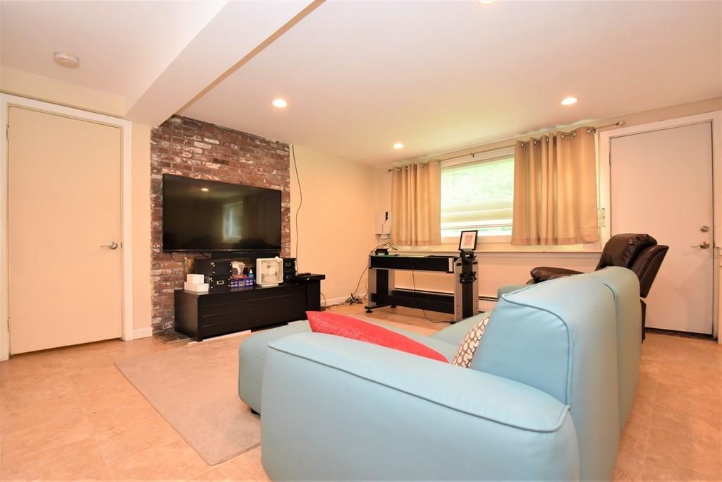 47 Quaboag Road Acton, MA 01720 - Photo 17 of 25 Gallery Image 17