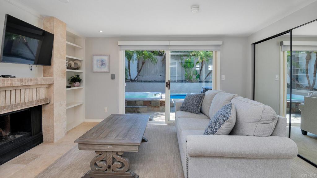 5918 Germaine Lane La Jolla, CA 92037 - Photo 19 of 34 Primary Retreat