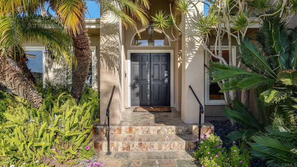 5918 Germaine Lane La Jolla, CA 92037 - Photo 5 of 34