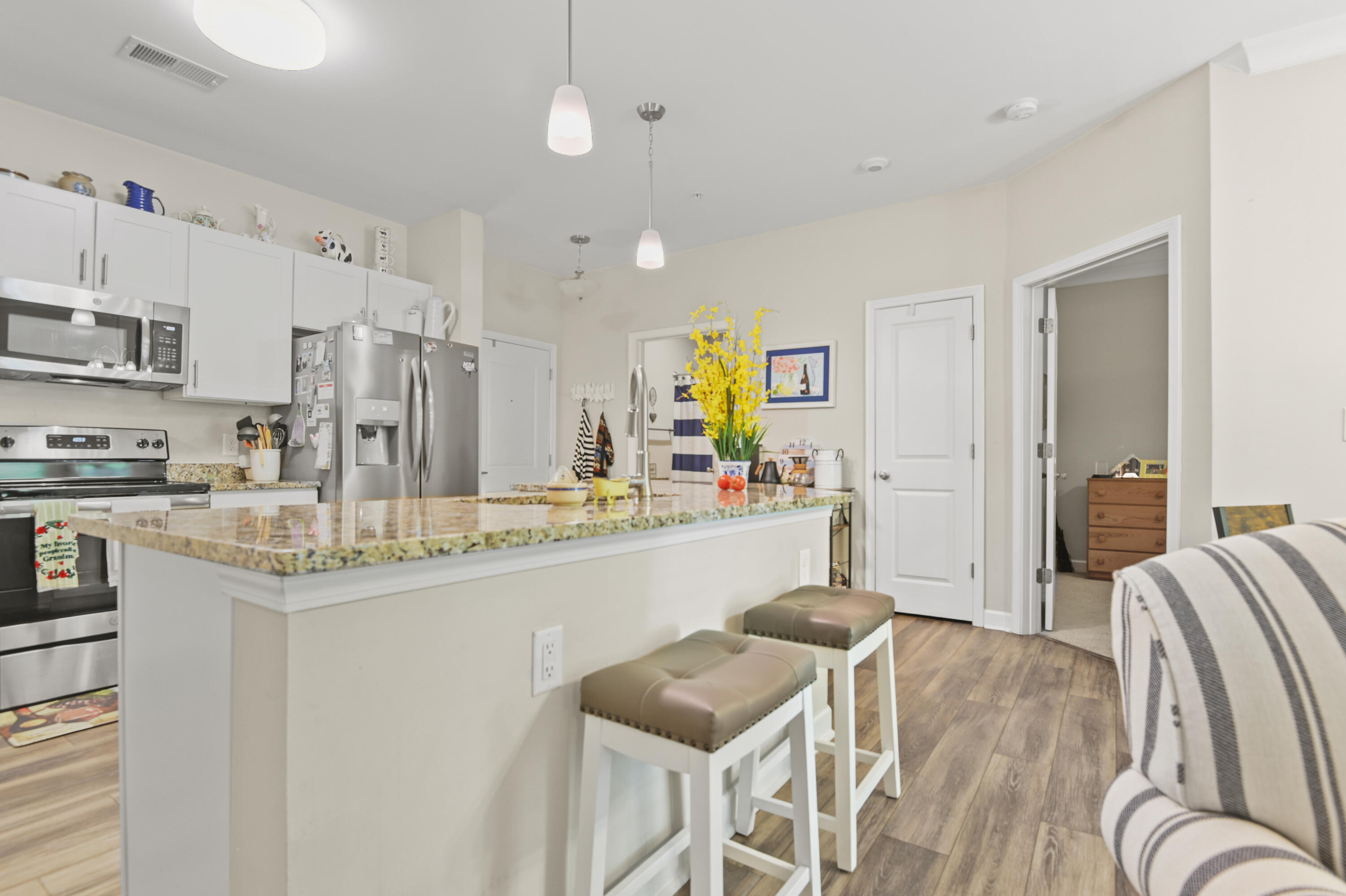 7101 Bowen Corner Avenue Hanahan, SC 29410 - Photo 11 of 33 Kitchen Island/Coat Closet