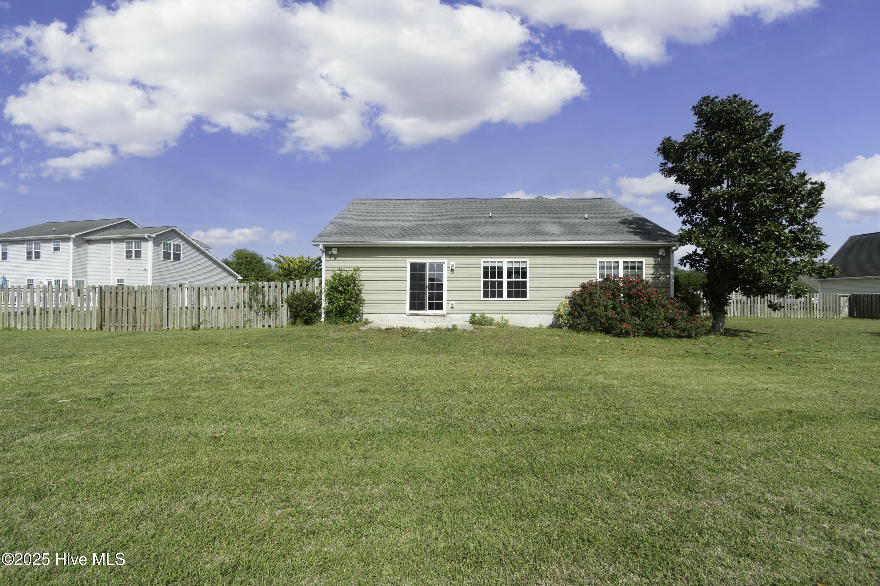 160 River Winding Road Jacksonville, NC 28540 - Photo 31 of 34 tempImageqJtViJ