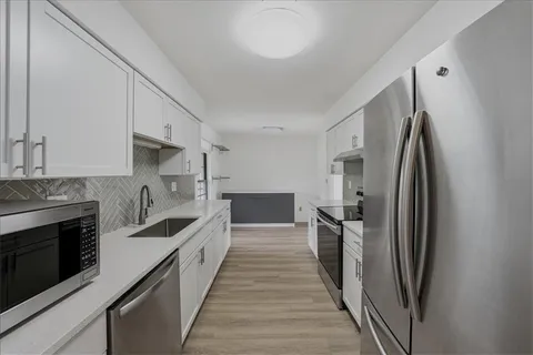 $240,000 | 10236 CedarBrooke Lane, Kansas City, MO 64131