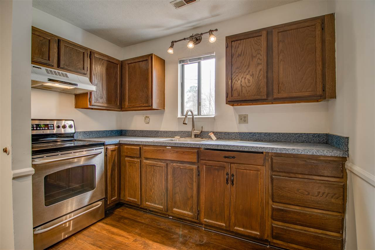 607 Method Road Raleigh, NC 27607 - Photo 8 of 25 Photo 8