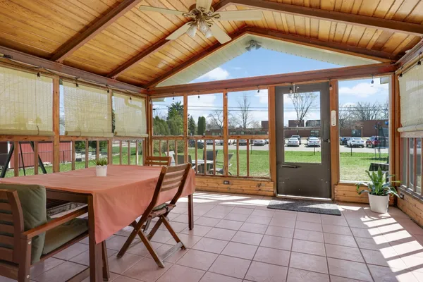 $450,000 | 3020 Woodlark Lane, Eagan, MN 55121