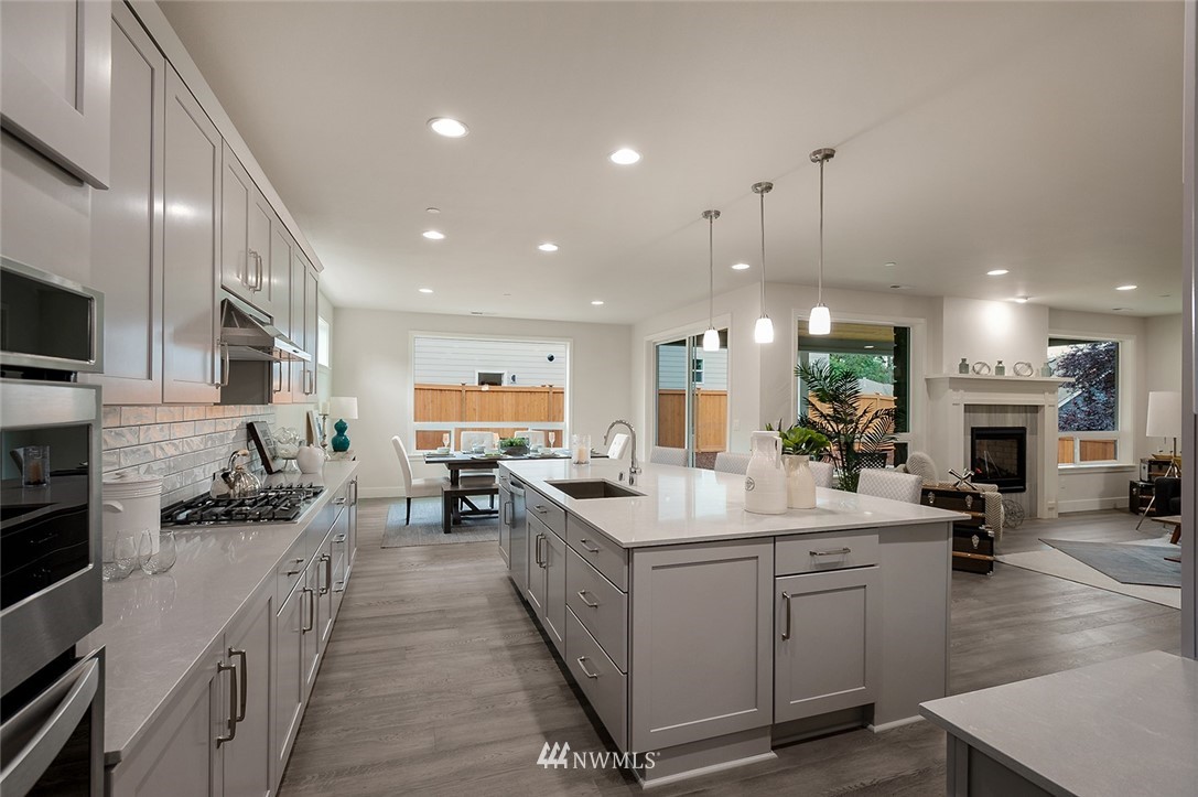 23206 13th Avenue Southeast, Unit 4 Bothell, WA 98021 - Photo 4 of 21