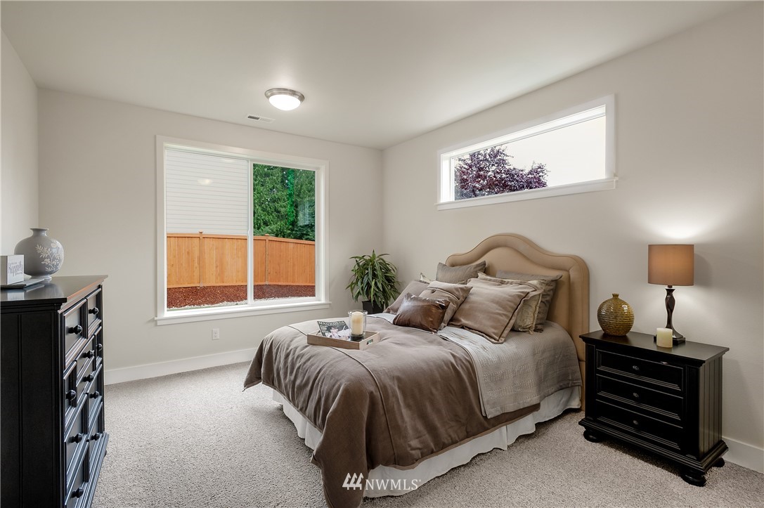 23206 13th Avenue Southeast, Unit 4 Bothell, WA 98021 - Photo 8 of 21