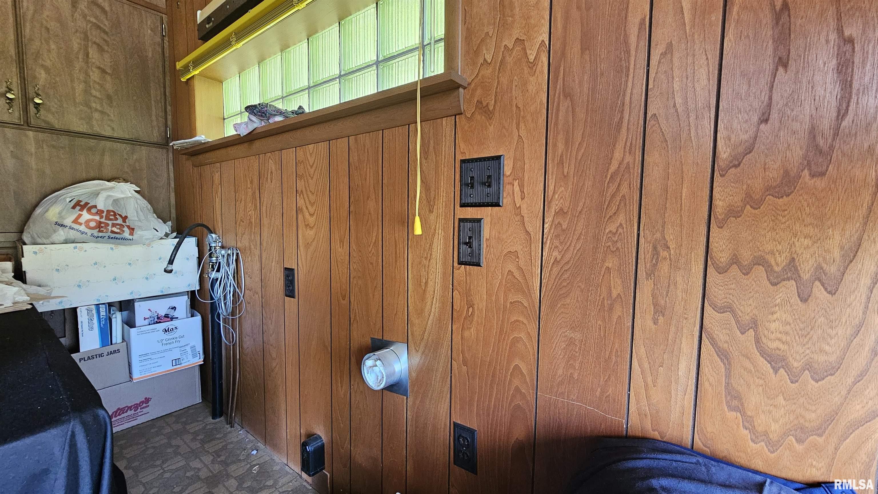 110 Highway 1 Cave In Rock, IL 62919 - Photo 16 of 44