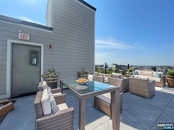 $2,750 | 58 Union Street, Unit 601, Newark, NJ 07105
