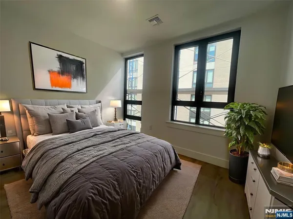 $2,750 | 58 Union Street, Unit 601, Newark, NJ 07105