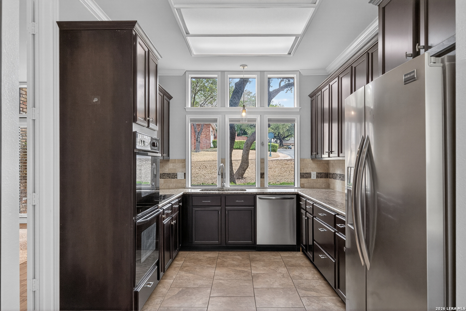 9 Inwood Manor San Antonio, TX 78248 - Photo 12 of 41