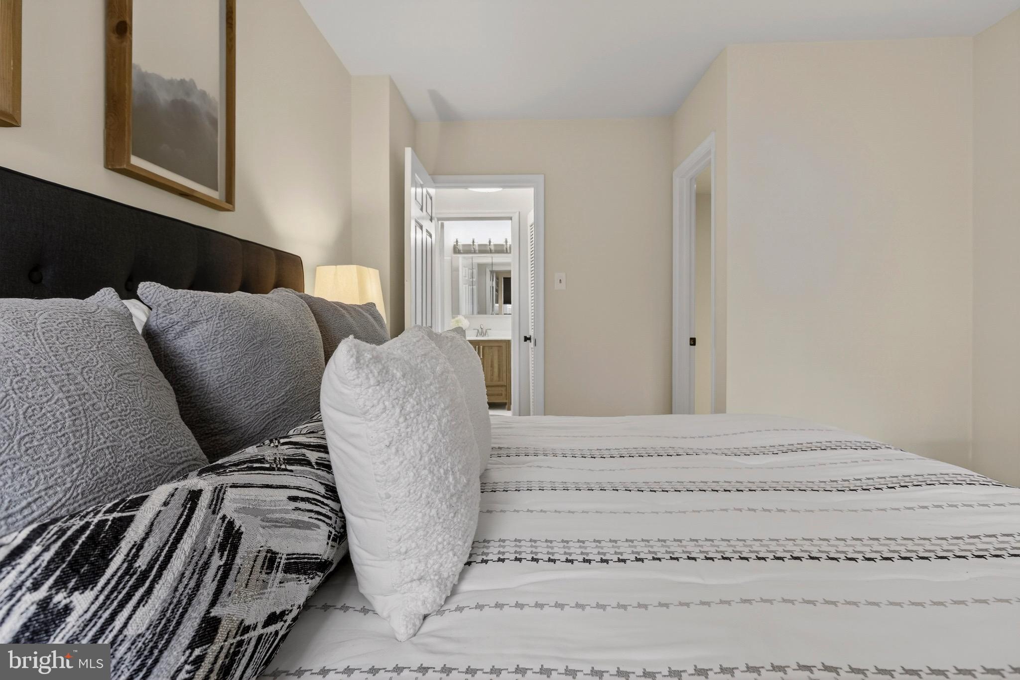 3820 39th Street Northwest, Unit F120 Washington, DC 20016 - Photo 16 of 31