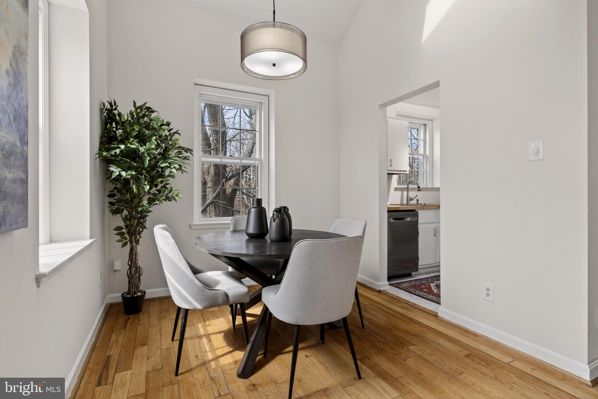 3820 39th Street Northwest, Unit F120 Washington, DC 20016 - Photo 9 of 31