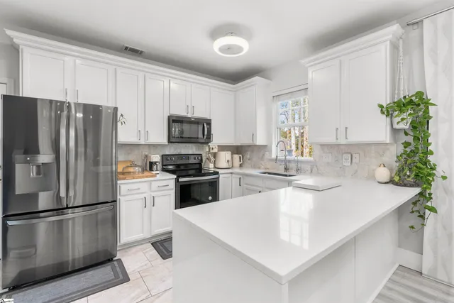 $2,800 | 154 South Lake Emory Drive, Inman, SC 29349