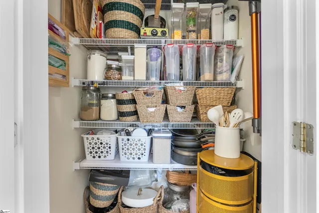 $2,800 | 154 South Lake Emory Drive, Inman, SC 29349