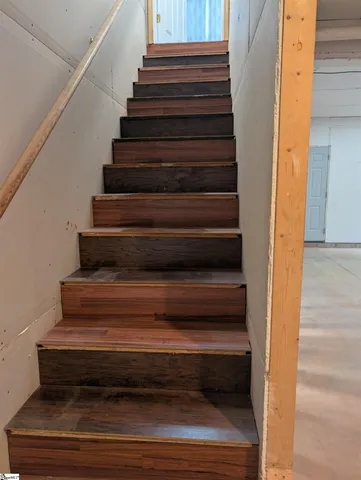 $2,800 | 154 South Lake Emory Drive, Inman, SC 29349