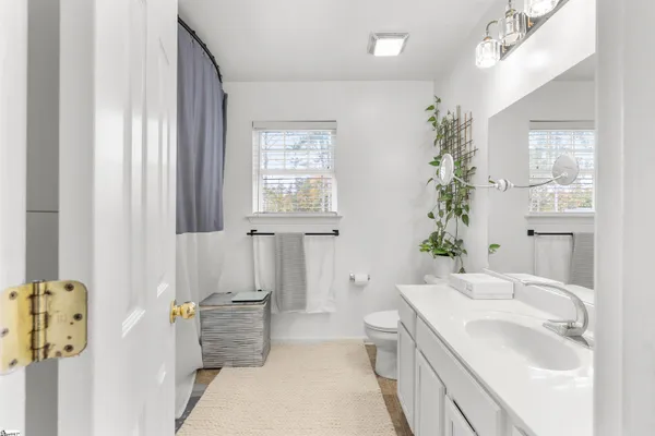 $2,800 | 154 South Lake Emory Drive, Inman, SC 29349