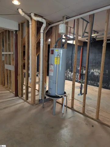 $2,800 | 154 South Lake Emory Drive, Inman, SC 29349